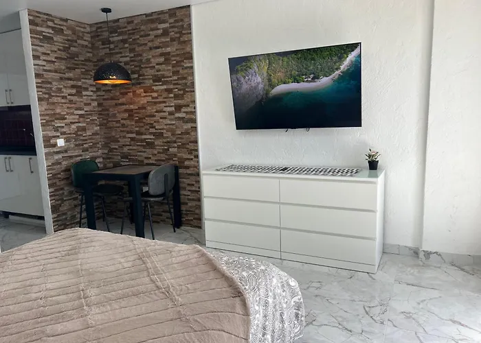 Alina's Nest
